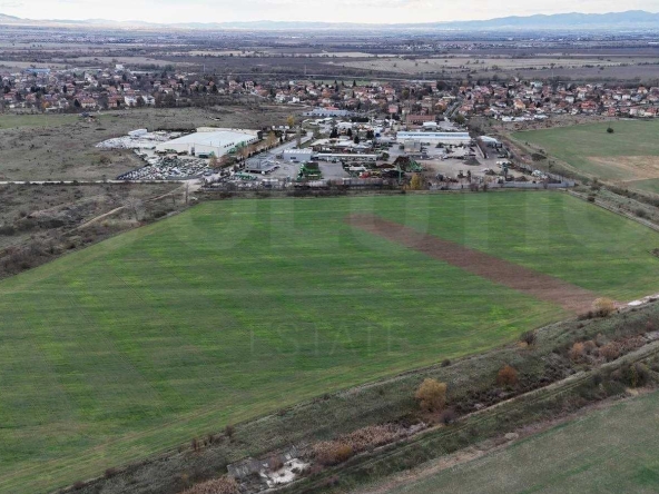 Парцел в Нови Искър - 1046 кв.м за 30 €/кв.м - Снимка #1