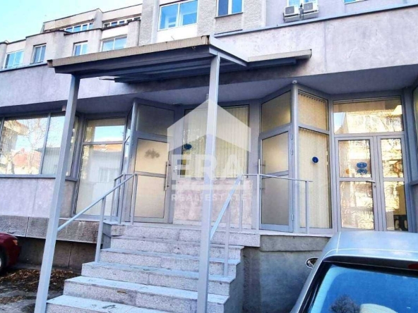 Офис в София, Лозенец - 215 кв.м за 3489 €/кв.м - Снимка #1