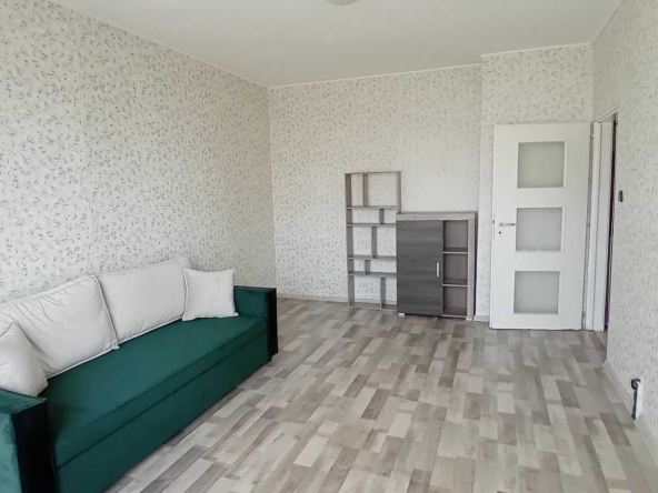 Дава се под наем Едностаен апартамент в София, Младост 4 - 44 кв.м за 331.5 € - Снимка #1