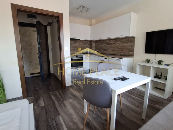 Дава се под наем Едностаен апартамент в Варна, Зимно кино Тракия - 30 кв.м за 357 € - Снимка #1