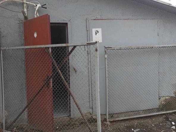 Дава се под наем Промишлена сграда в София, Орландовци - 60 кв.м за 306 € - Снимка #1