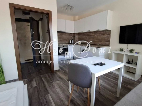 Дава се под наем Едностаен апартамент в Варна, Зимно кино Тракия - 30 кв.м за 350 € - Снимка #1