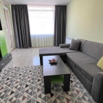 Дава се под наем Двустаен апартамент в Несебър - 65 кв.м за 408 € - Снимка #1