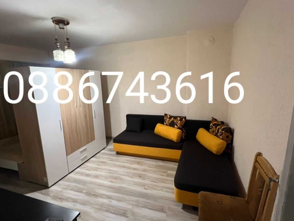 Дава се под наем Едностаен апартамент в Сливен, Сини камъни - 45 кв.м за 306 € - Снимка #1