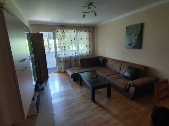 Двустаен апартамент в Пазарджик, Запад - 65 кв.м за 1077 €/кв.м - Снимка #1