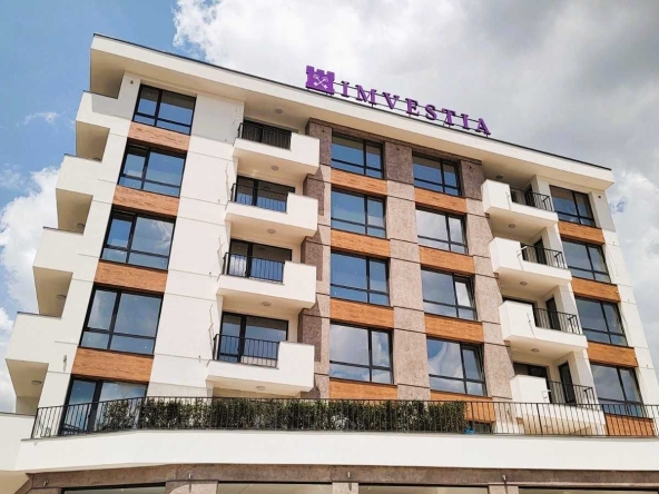 Тристаен апартамент в Велико Търново, Център - 93 кв.м за 1377 €/кв.м - Снимка #1