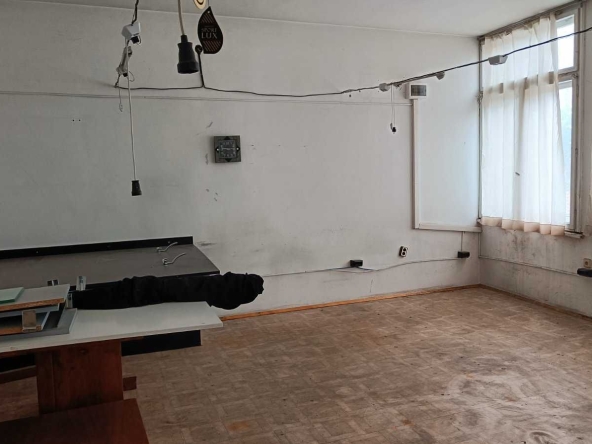 Офис в Казанлък - 90 кв.м за 794 €/кв.м - Снимка #1