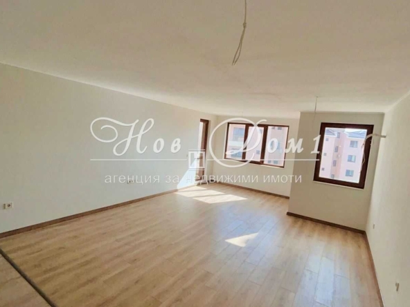 Двустаен апартамент в Варна, Виница - 74 кв.м за 1671 €/кв.м - Снимка #1