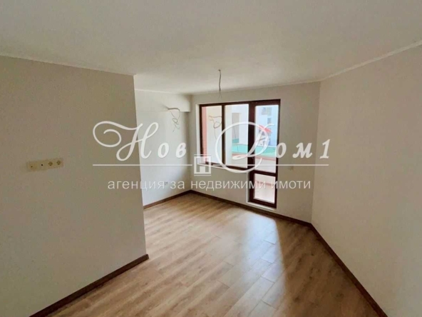 Двустаен апартамент в Варна, Виница - 77 кв.м за 1671 €/кв.м - Снимка #1