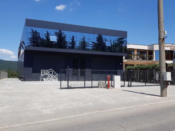 Дава се под наем Магазин в Стара Загора, Самара 1 - 730 кв.м за 2550 € - Снимка #1