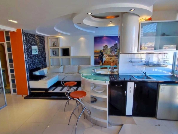 Двустаен апартамент в к.к. Слънчев бряг - 70 кв.м за 999 €/кв.м - Снимка #1