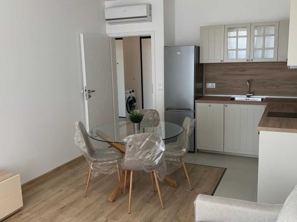 Дава се под наем Двустаен апартамент в София, Дружба 1 - 63 кв.м за 625 € - Снимка #1