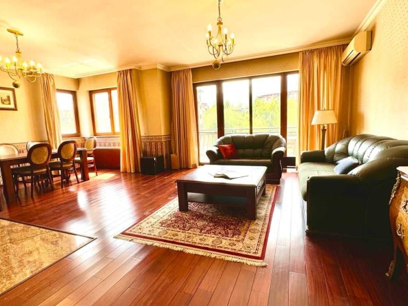 Тристаен апартамент в София, Витоша - 142 кв.м за 3200 €/кв.м - Снимка #1