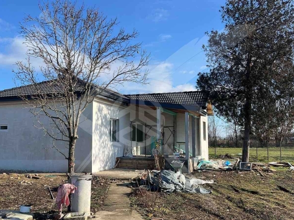 Къща в с. Паскалево, Област Добрич - 80 кв.м за 1500 €/кв.м - Снимка #1