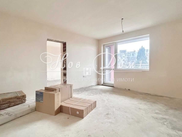 Тристаен апартамент в Пловдив, Кършияка - 104 кв.м за 1346 €/кв.м - Снимка #1