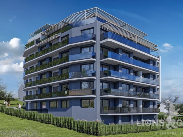 Тристаен апартамент в Варна, Изгрев - 100 кв.м за 1595 €/кв.м - Снимка #1