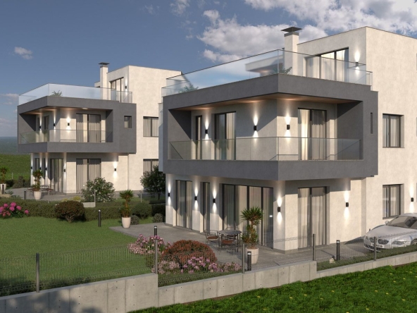 Къща в Варна, Виница - 241 кв.м за 1619 €/кв.м - Снимка #1