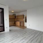 Дава се под наем Двустаен апартамент в Пловдив, Въстанически - 72 кв.м за 230 € - Снимка #1