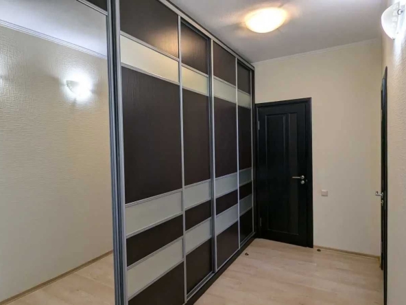 Дава се под наем Двустаен апартамент в София, Зона Б-5 - 68 кв.м за 637.5 € - Снимка #1