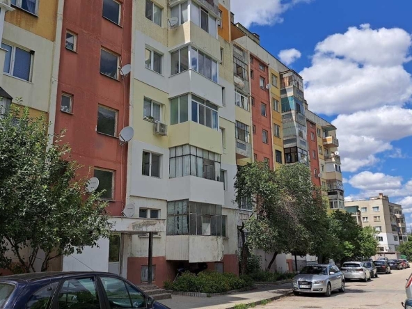 Двустаен апартамент в Провадия - 71 кв.м за 564 €/кв.м - Снимка #1