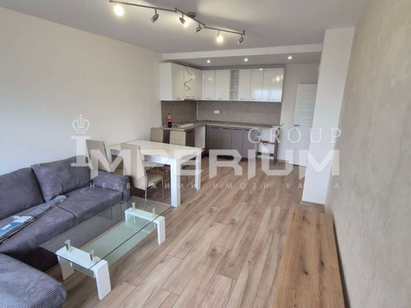 Двустаен апартамент в Варна, Младост 1 - 62 кв.м за 1934 €/кв.м - Снимка #1