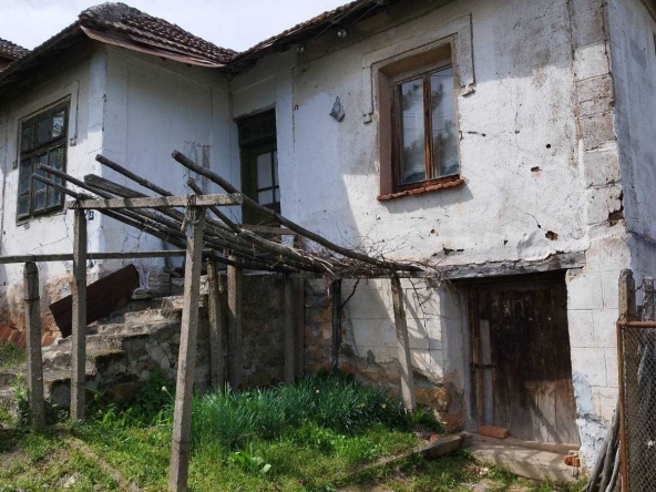 Къща в Белоградчик - 55 кв.м за 121 €/кв.м - Снимка #1