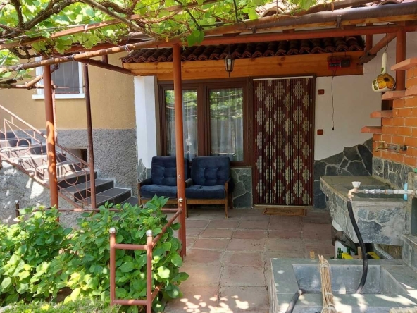 Къща в с. Бабек, Област Пловдив - 110 кв.м за 573 €/кв.м - Снимка #1