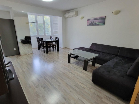 Дава се под наем Тристаен апартамент в Пловдив, Каменица 1 - 100 кв.м за 575 € - Снимка #1