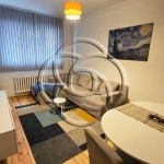 Дава се под наем Тристаен апартамент в София, Център - 75 кв.м за 1000 € - Снимка #1