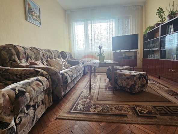 Четиристаен апартамент в Варна, Базар Левски - 108 кв.м за 2315 €/кв.м - Снимка #1