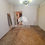 Четиристаен апартамент в Варна, Център - 92 кв.м за 2000 €/кв.м - Снимка #1