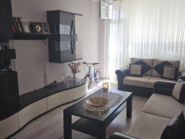 Дава се под наем Тристаен апартамент в Пловдив, Каменица 1 - 68 кв.м за 134000 € - Снимка #1