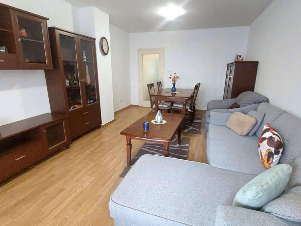 Дава се под наем Тристаен апартамент в София, Лозенец - 102 кв.м за 850 € - Снимка #1