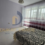 Дава се под наем Тристаен апартамент в Варна, Чайка - 80 кв.м за 663 € - Снимка #1