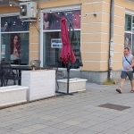 Магазин в Димитровград - 68 кв.м за 956 €/кв.м - Снимка #1