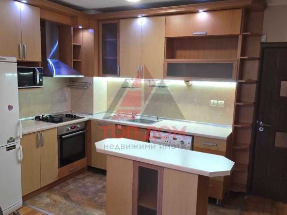 Дава се под наем Тристаен апартамент в Варна, ХЕИ - 90 кв.м за 510 € - Снимка #1