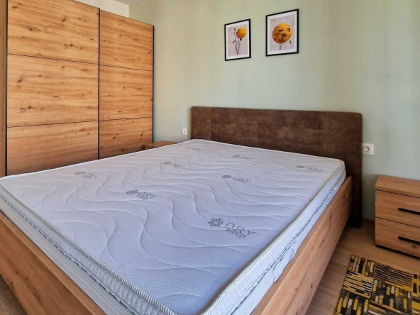 Дава се под наем Двустаен апартамент в София, Люлин 10 - 65 кв.м за 459 € - Снимка #1
