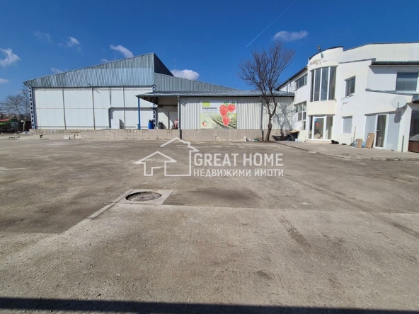 Промишлена сграда в Търговище, Промишлена зона - 7500 кв.м за 240 €/кв.м - Снимка #1