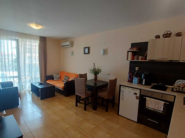 Двустаен апартамент в Свети Влас - 67 кв.м за 1292 €/кв.м - Снимка #1
