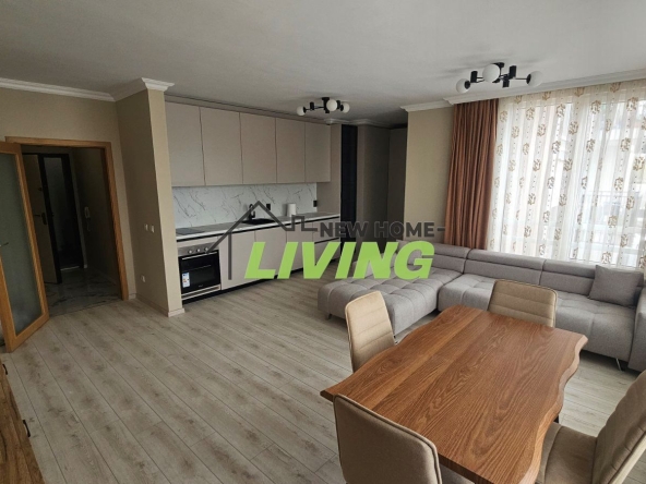 Двустаен апартамент в Пловдив, Кършияка - 80 кв.м за 2000 €/кв.м - Снимка #1