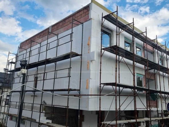 Къща в София, в.з. Малинова долина - 238 кв.м за 2648 €/кв.м - Снимка #1