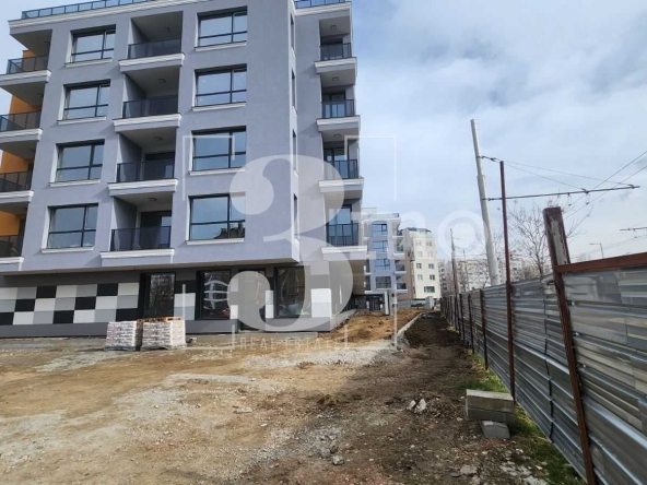 Дава се под наем Магазин в София, Дружба 2 - 306 кв.м за 3665 € - Снимка #1
