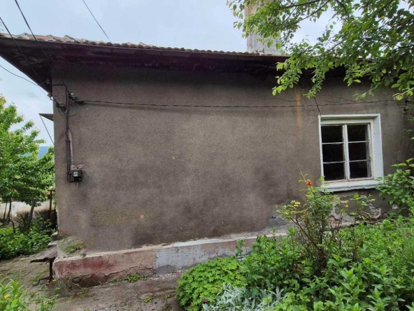 Къща в Перник, Ралица - 53 кв.м за 857 €/кв.м - Снимка #1