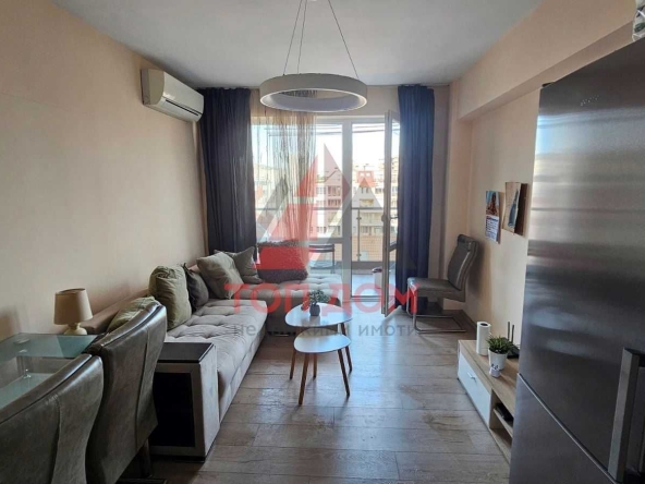 Дава се под наем Двустаен апартамент в Варна, Възраждане 1 - 50 кв.м за 400 € - Снимка #1