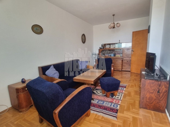 Тристаен апартамент в Варна, Общината - 84 кв.м за 2739 €/кв.м - Снимка #1