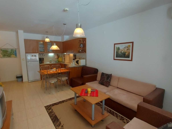 Двустаен апартамент в Свети Влас - 62 кв.м за 1267 €/кв.м - Снимка #1