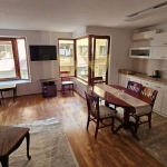 Дава се под наем Тристаен апартамент в Варна, Гръцка махала - 90 кв.м за 867 € - Снимка #1