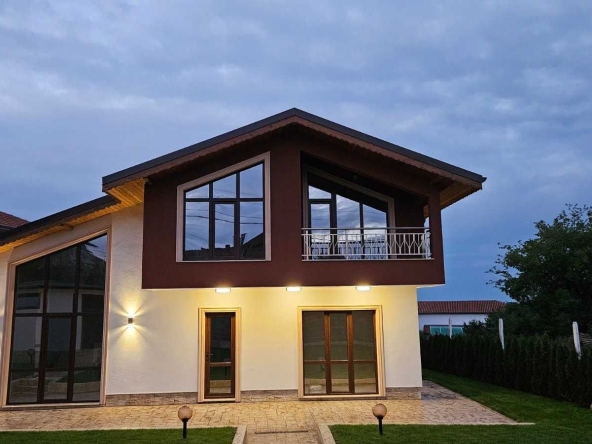 Къща в с. Тънково, Област Бургас - 164 кв.м за 1433 €/кв.м - Снимка #1