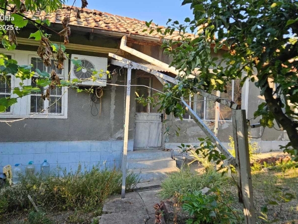 Къща в Силистра, Промишлена зона - Запад - 130 кв.м за 196 €/кв.м - Снимка #1