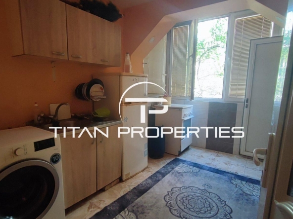 Къща в Варна, Аспарухово - 192 кв.м за 756 €/кв.м - Снимка #1